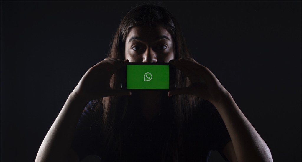 Descubren fallo de seguridad de WhatsApp a través del buscador de Google