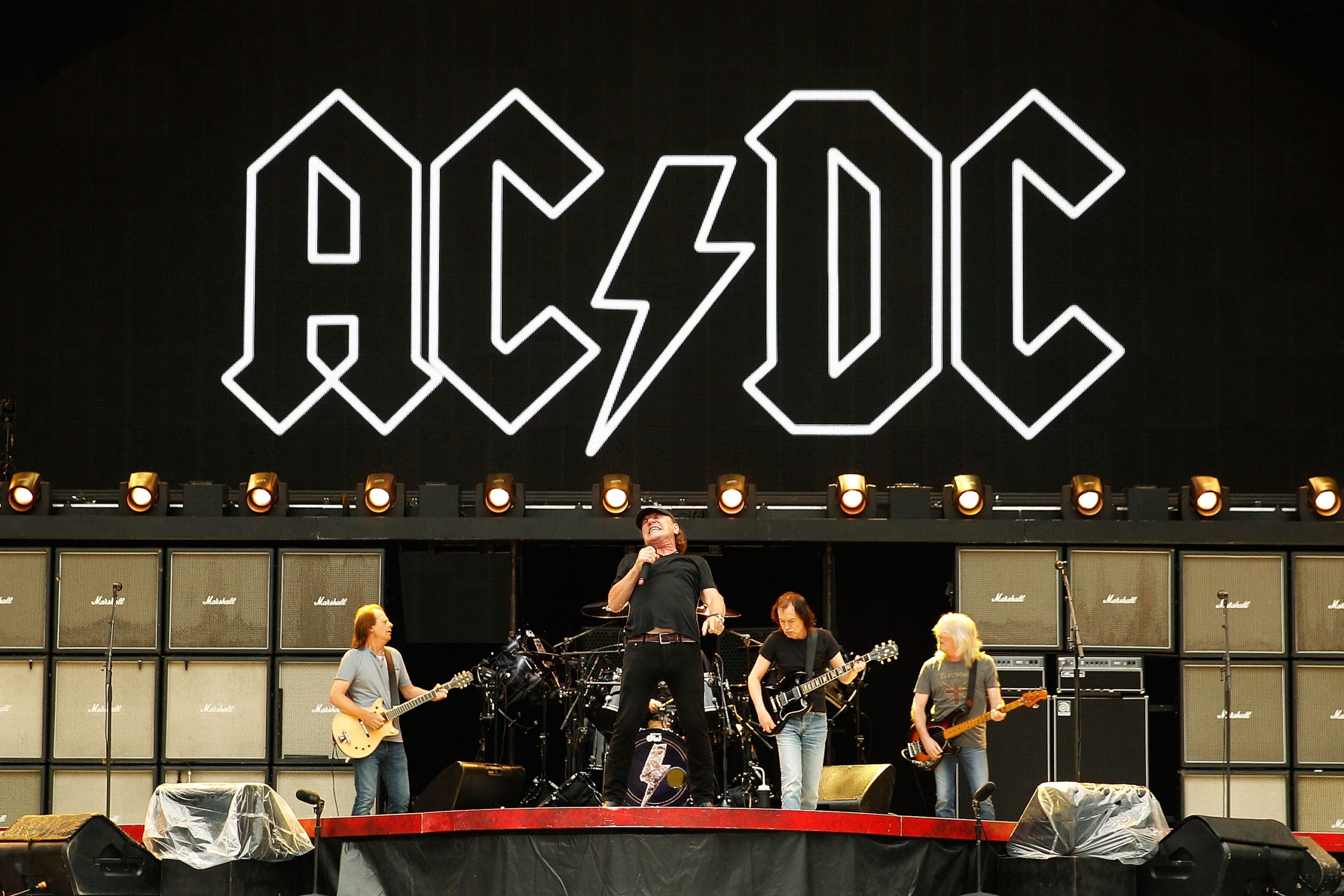 ¿AC/DC confirma su regreso para este 2020 con Brian Johnson?