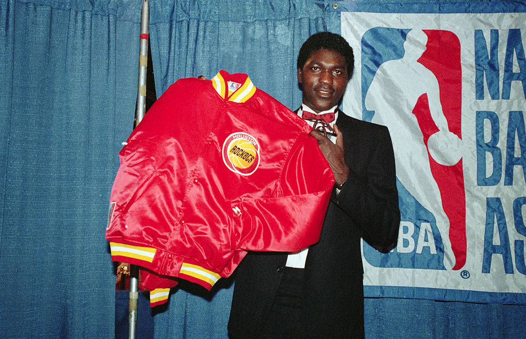 Hakeem Olajuwon llegó a cambiar la historia de los Rockets