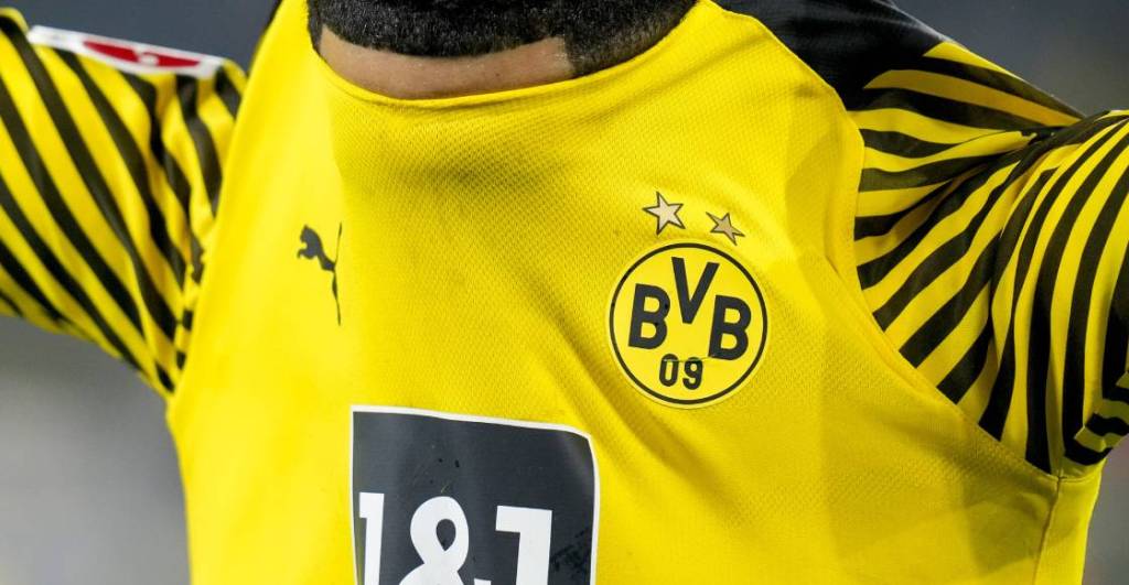 La razón por la que el Borussia Dortmund lleva 2 estrellas en su escudo
