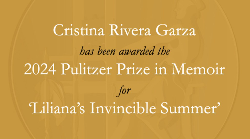 Mexicana obtiene premio por su libro de no ficción.