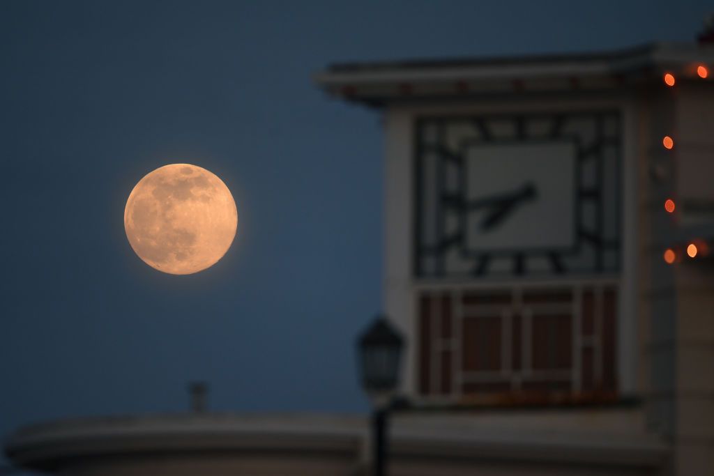 Todo lo que necesitas saber sobre la "Luna de Fresa" que aparecerá en junio de 2020