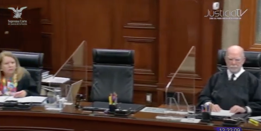 La silla vacía de la ministra Yasmín Esquivel 