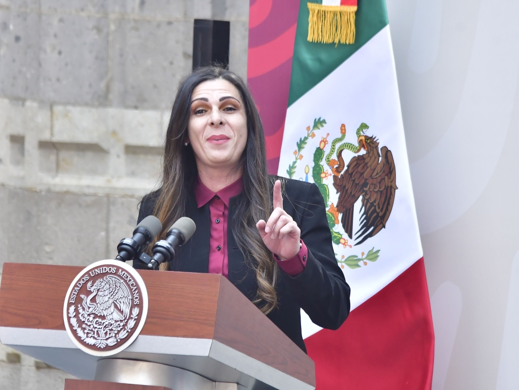 CONADE por fin pagó las becas que debía al equipo de nado sincronizado