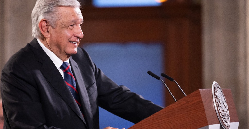 AMLO muestra video de una jaguar protegida en Tulum… pero es de Brasil