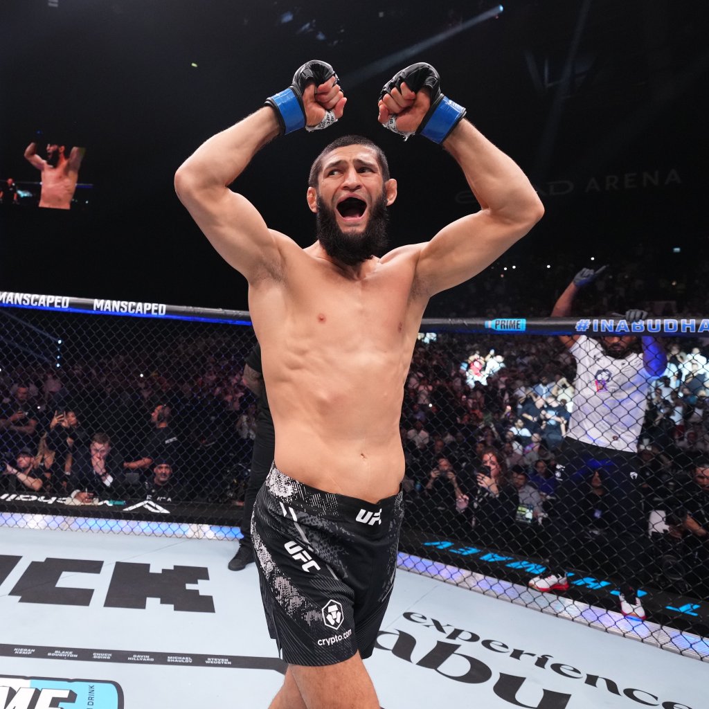 Khamzat Chimaev apunta a un campeonato tras vencer a Kamaru Usman