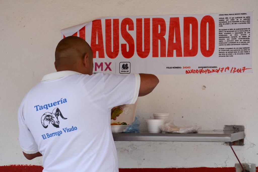 Meseros de El Borrego Viudo golpearon a una pareja por negarse a pagar cuenta excesiva