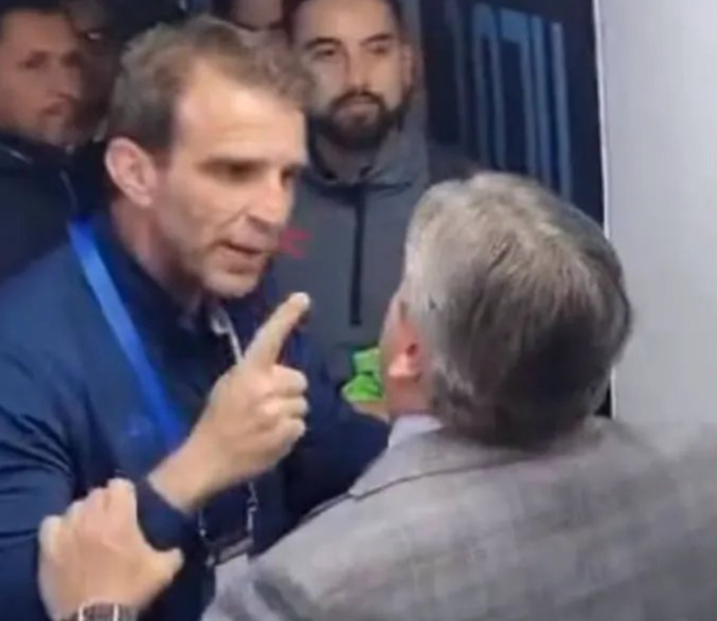 El altercado en los pasillos del Estadio Azulgrana
