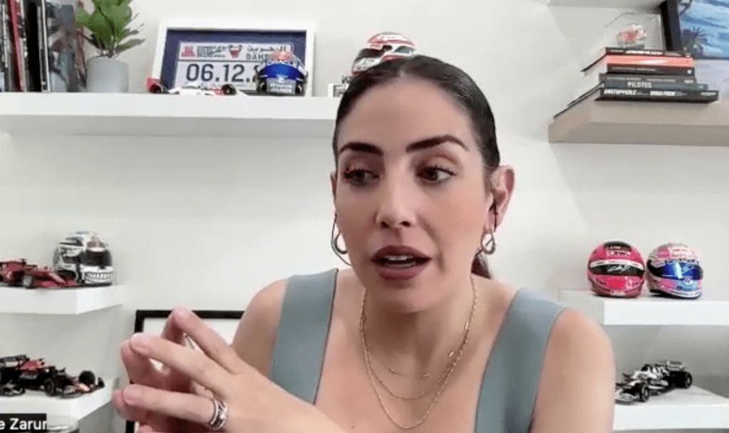 Gisselle Zarur en Sopitas