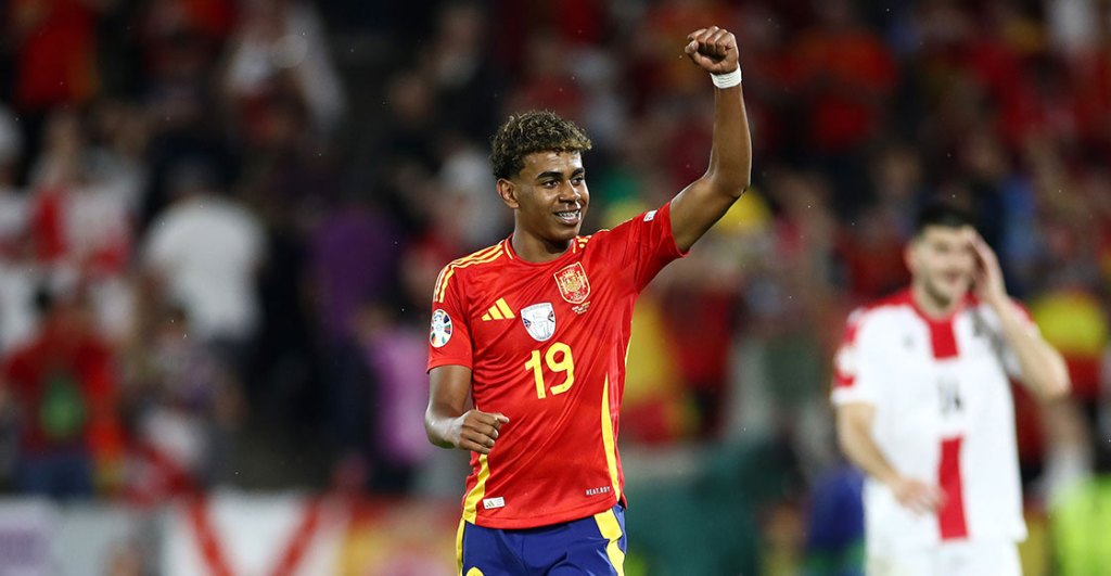 Yamal con la Selección de España