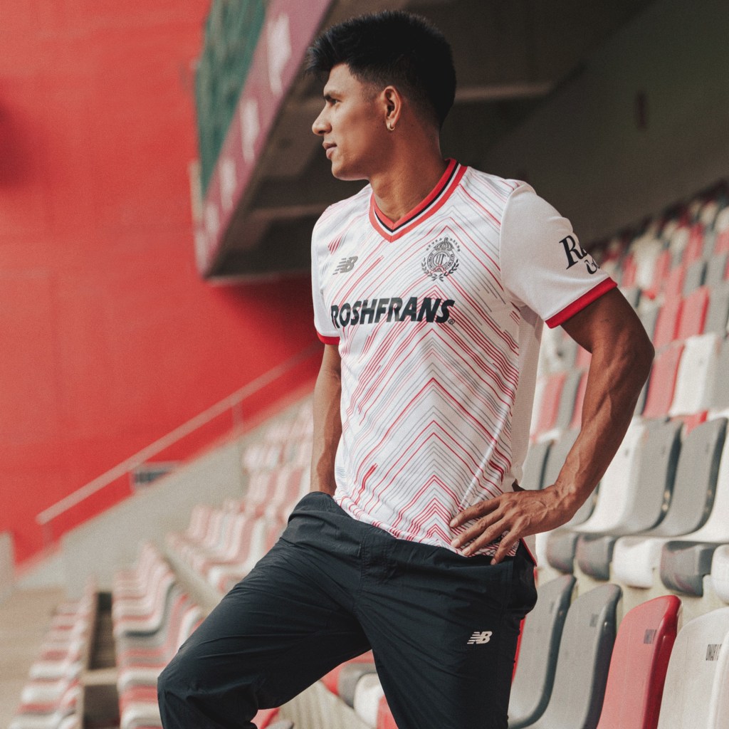Nuevo jersey Toluca 2024 2025