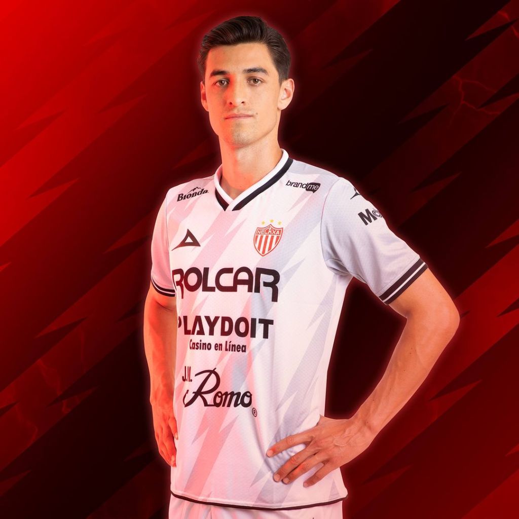 Nuevo jersey de Necaxa