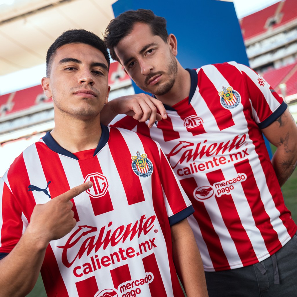 Nuevo jersey de Chivas