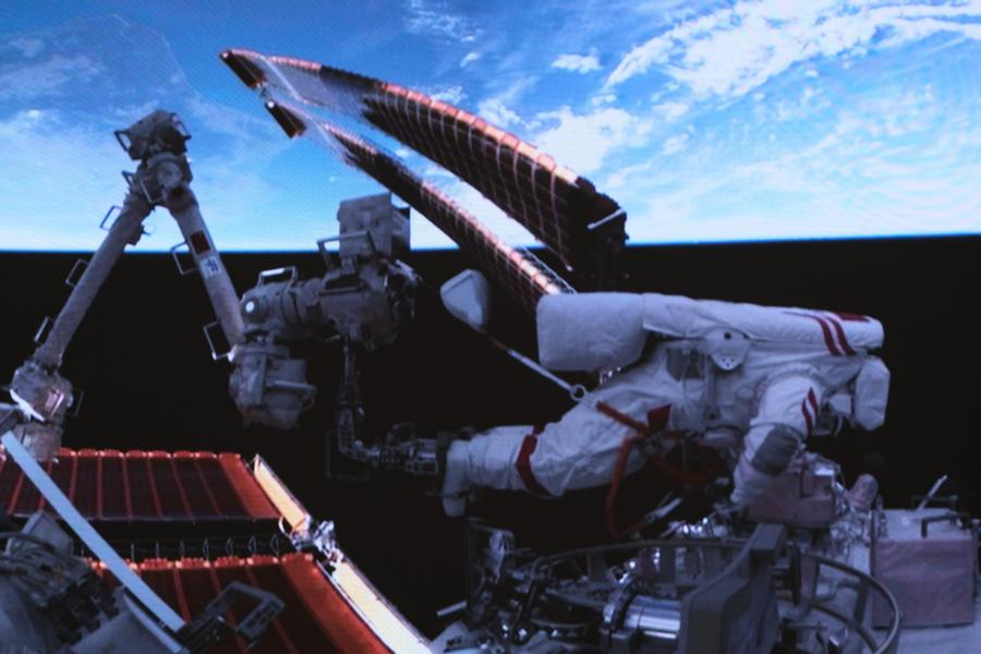 La tripulación de la estación espacial china completa su segundo paseo espacial. Foto de Xinhua